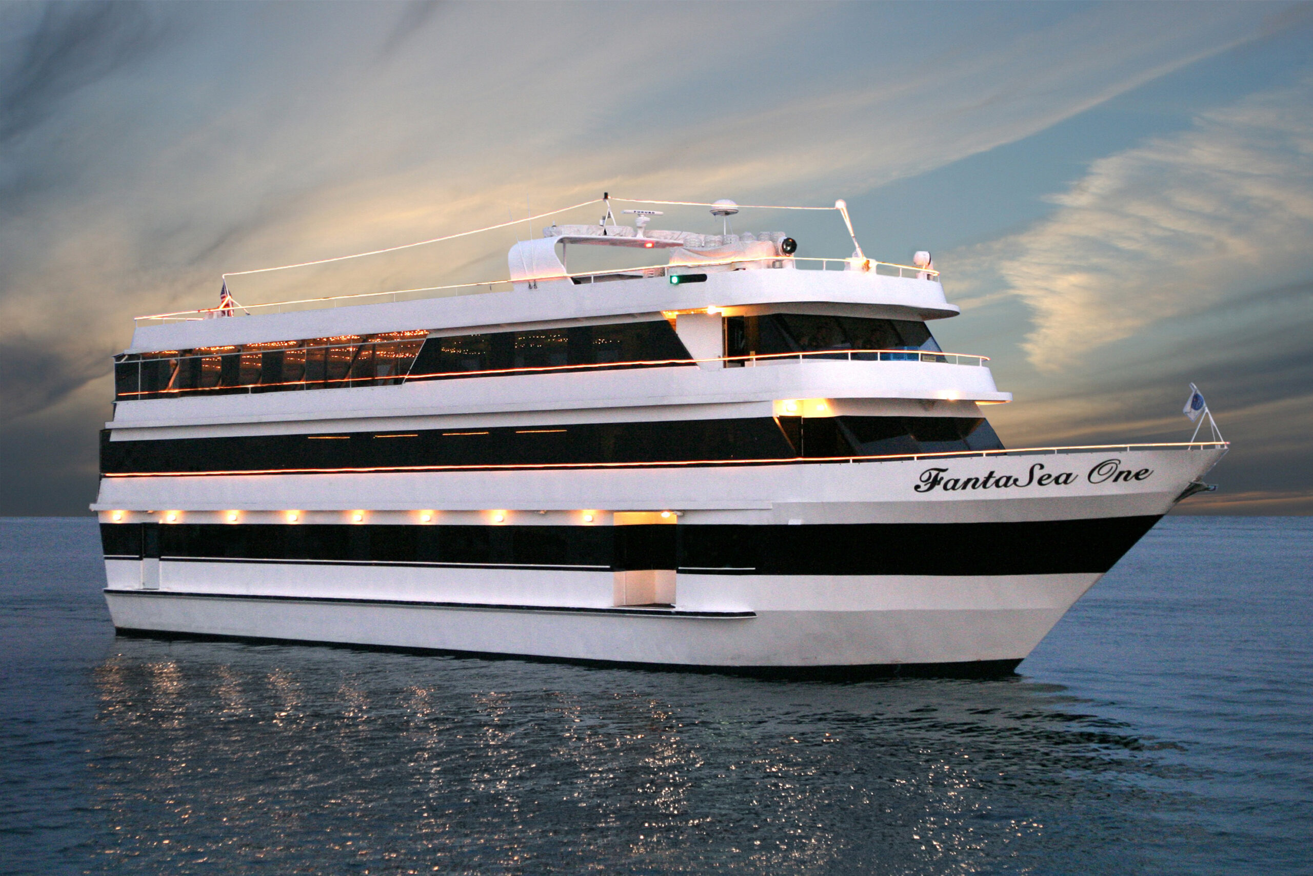 fantasea_one_at_dusk2.jpg
